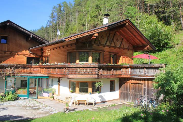 Gîte pour 3 personnes, avec jardin, animaux acceptés à Fulpmes - 3