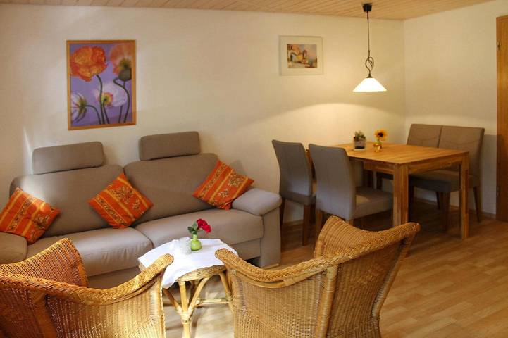 Ferienwohnung für 4 Personen, mit Ausblick und Balkon in Hornberg - 3