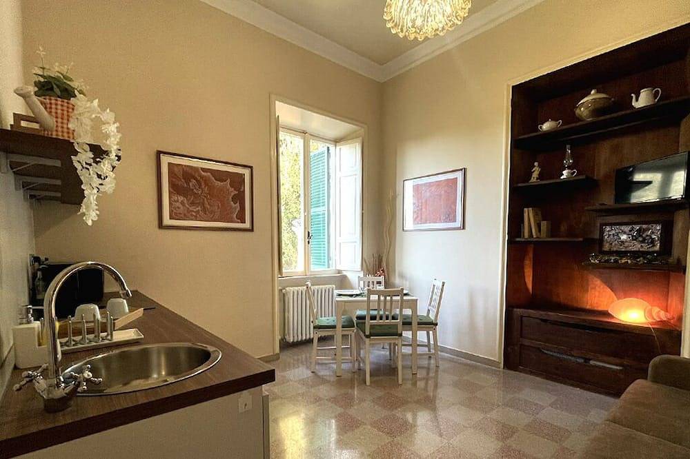 Oasi di Relax in Suite Romantica ai Castelli Romani in Marino, Parco Regionale dei Castelli Romani
