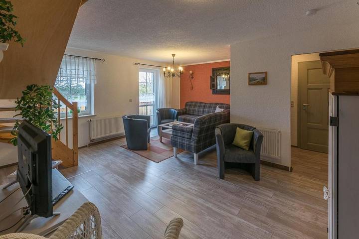 BnB für 9 Personen, mit Garten und Ausblick in Sachsen - 4