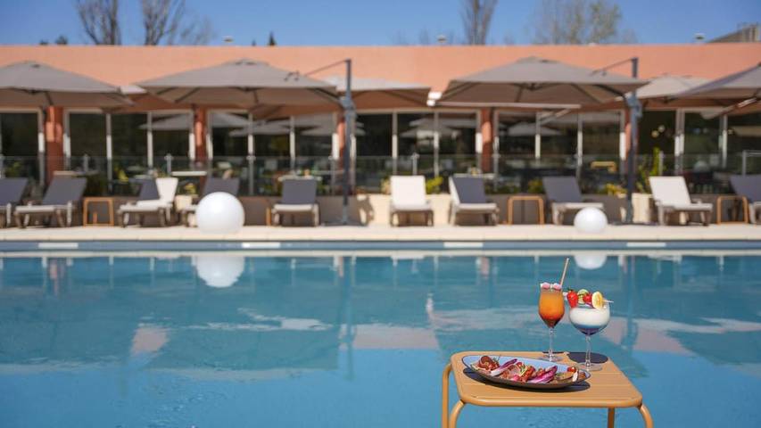 Hôtel pour 4 personnes, avec jardin ainsi que sauna et piscine à Fuveau
