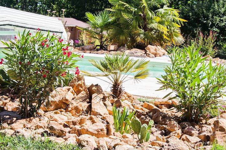 Gîte pour 4 personnes, avec jardin ainsi que jacuzzi et piscine à Groléjac - 4