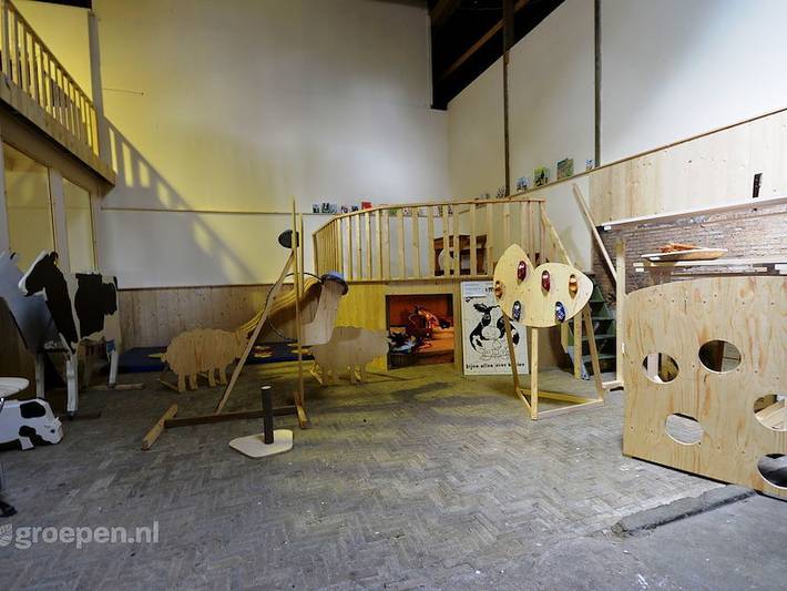 Ferienhaus für 30 Personen, mit Sauna und Terrasse sowie Balkon/Terrasse in Workum - 3