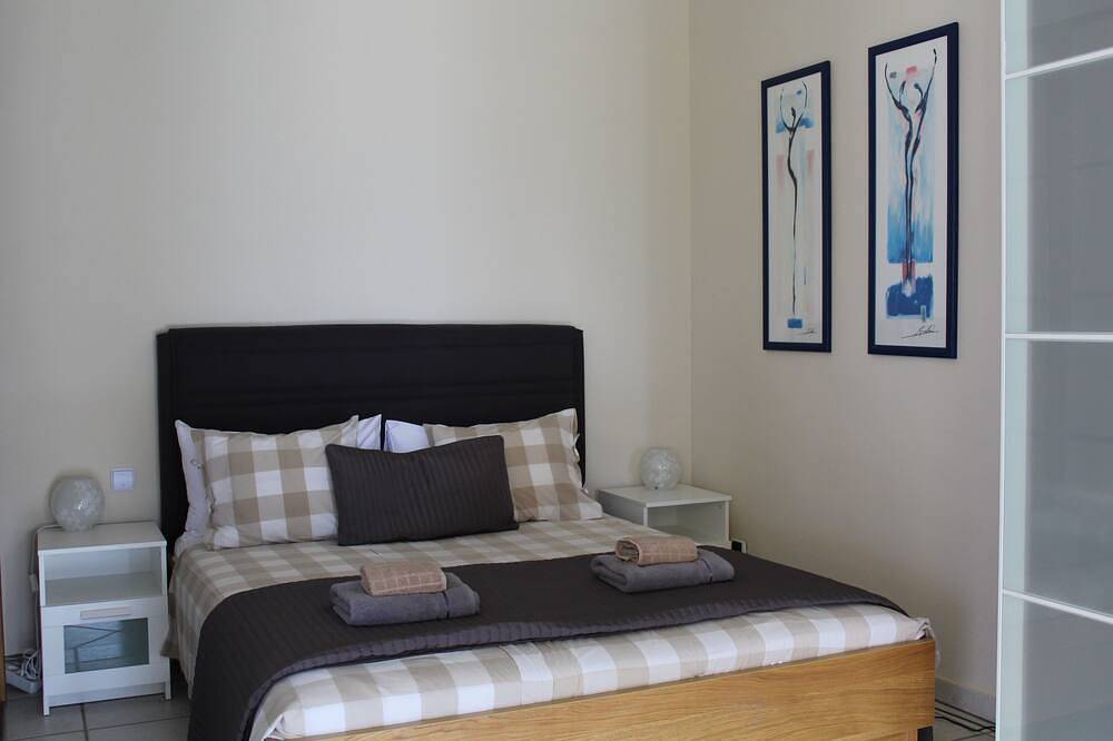 Villa/Ferienhaus  Zwischen Golfplatz Und Strand Mit Pool Sauna Und Jacuzzi in Puerto del Carmen, Tías