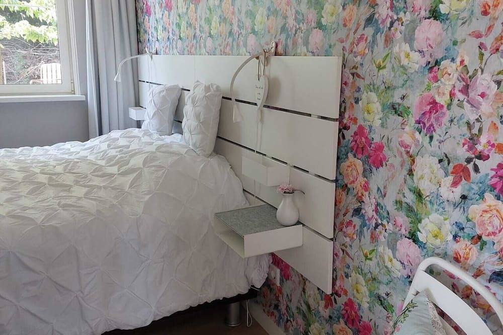 Bungalow \"The Shrimp\" close to the beach! Air conditioning! South corner 1 in Renesse Strand, Renesse