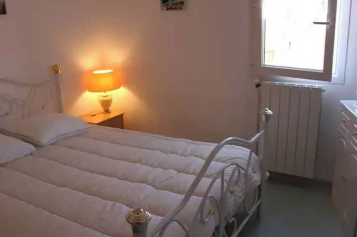 Air-conditioned, secure vacation home with terrace in Portiragnes (Hérault) in Portiragnes, Costa mediterránea (Francia)