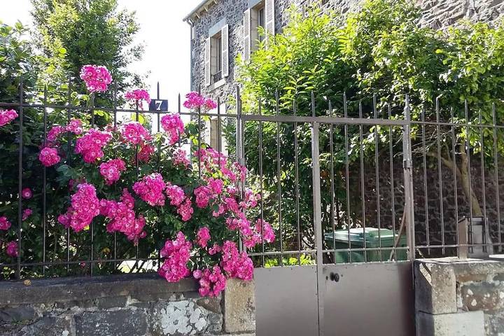 Location de vacances pour 13 personnes, avec jardin dans Office De Tourisme De Saint Quay Portrieux - 3