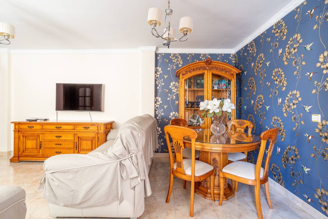 Hel lejlighed, Holiday Apartment 'Terraza Mar y Montaña' with Sea View, 2 Terraces & Wi-Fi in Nerja Centre, Nerja