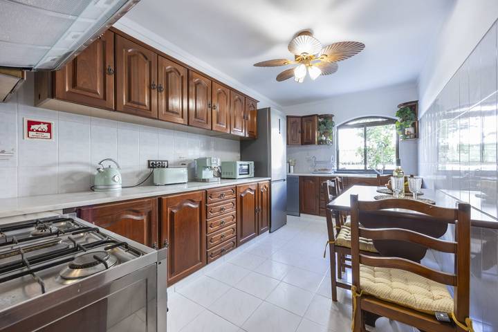 Location de vacances pour 10 personnes, avec terrasse et jardin à Altura - 4