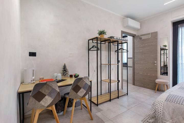 Double Room - Myaostaproject with Mountain View, Wi-Fi and Air Conditioning in Aosta, Wallisian Alps