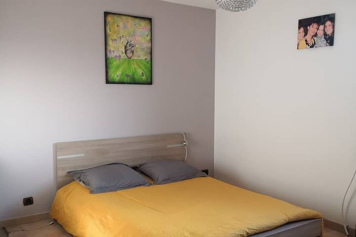 Location de vacances pour 8 personnes, avec jardin et terrasse, animaux acceptés à Brue-Auriac - 3