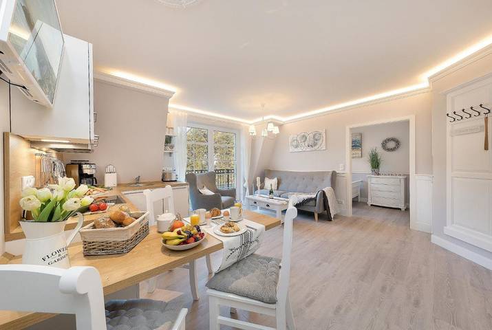 Ferienwohnung für 4 Personen, mit Sauna und Balkon in Zingst - 2