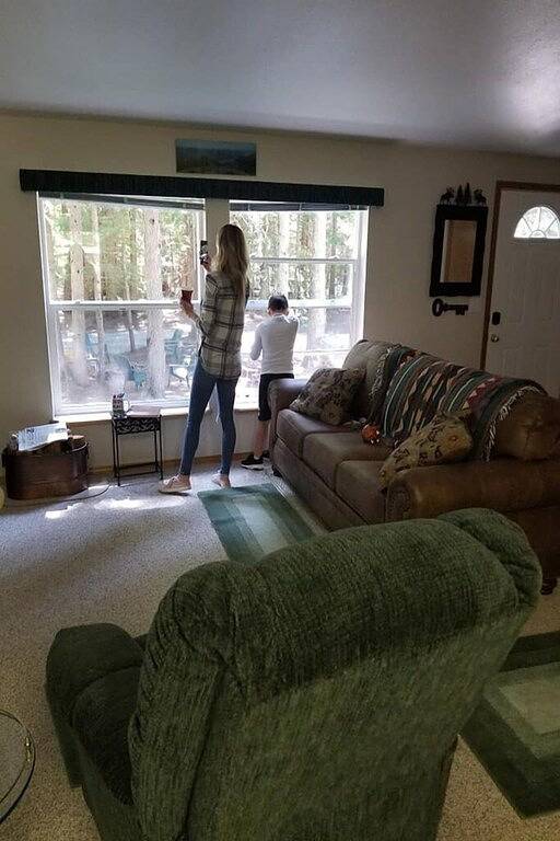 Das Hotel liegt in einem privaten Waldgebiet mit einem schönen Creekfront Trail zu erkunden. in Kaniksu Nationalwald