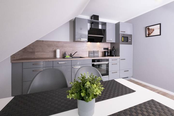 Appartement de vacances entier, *Neu* Fewo No. 4 Friesenhuus Carolinensiel mit großem Balkon und Fahrradgarage in top Lage in Carolinensiel-Harlesiel, Wittmund