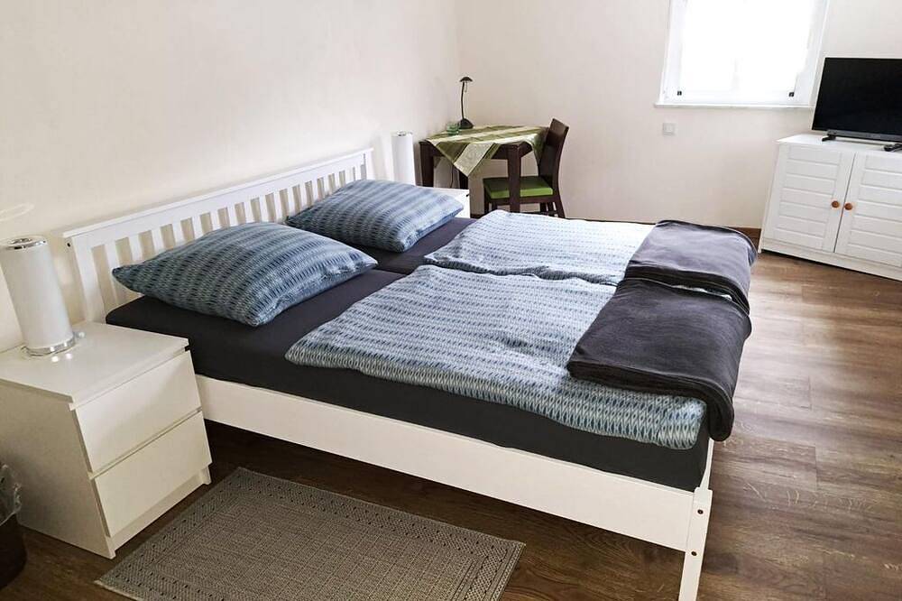 Ferienhaus Zum alten Winkel - Ferienhaus, Dusche, Wc, 4 oder mehr Schlafräume in Kirn, Nahetal