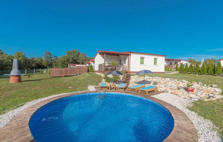 Ferienpark für 6 Personen, mit Garten und Pool in Kroatien - 2