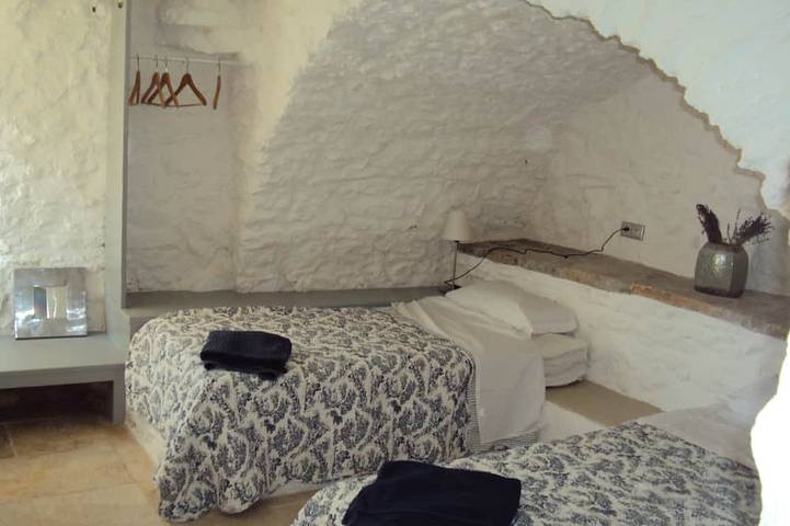 19th Century Provencal Bastide and Infinity pool in Cotignac, Brignoles region