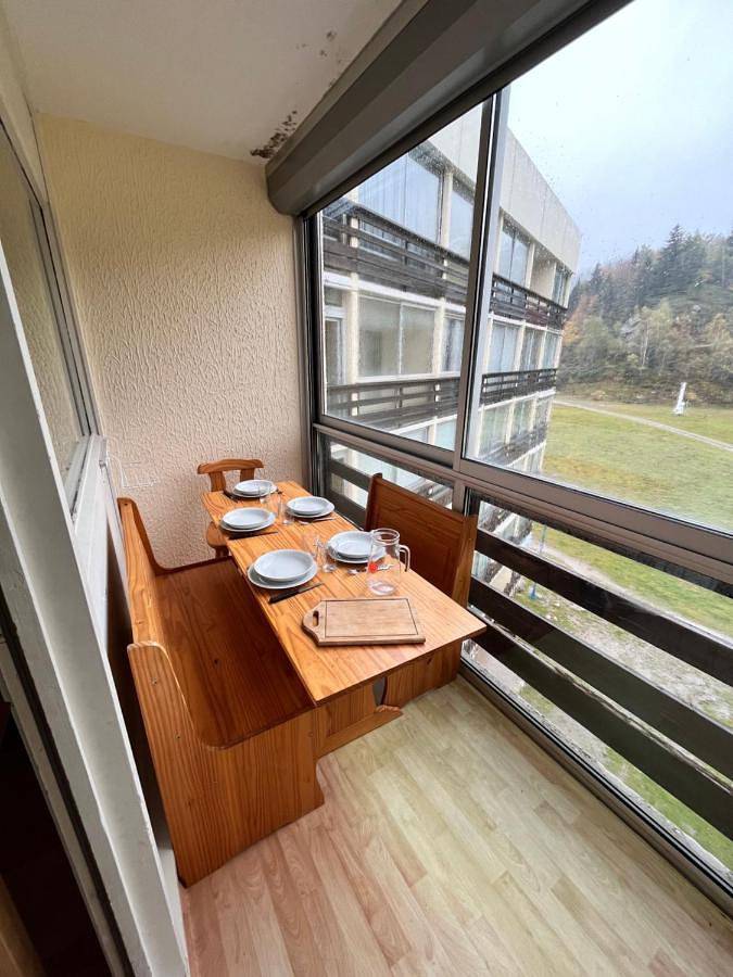 Gîte pour 6 personnes, avec balcon et vue dans Les Monts d'Olmes - 2