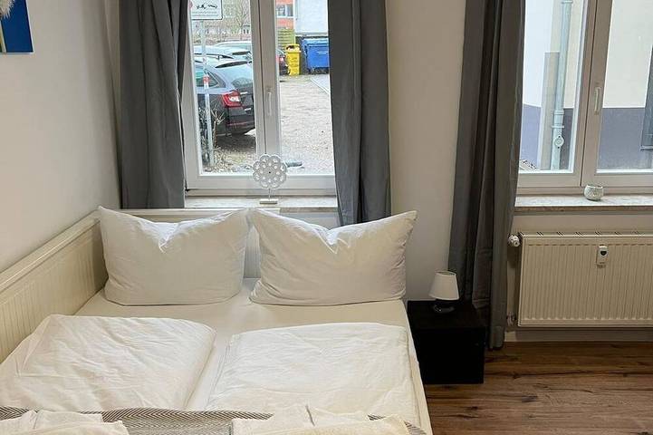 Ferienwohnung für 7 Personen, mit Terrasse und Garten, mit Haustier in Stadtmitte Rostock - 4