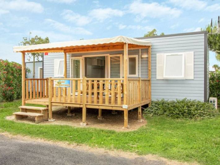 Camping pour 4 personnes, avec terrasse et piscine à Brem-sur-Mer - 2