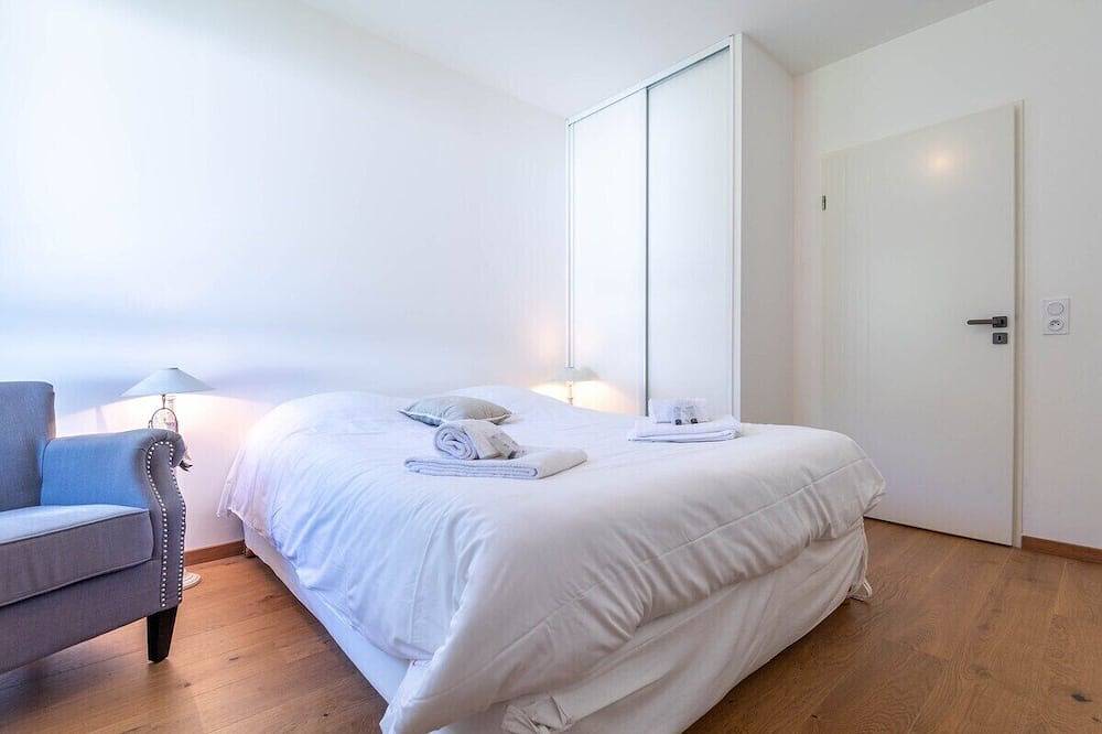 Entire apartment, Apartment-Private Bathroom-Apartment in Aix-les-Bains, Chambéry region