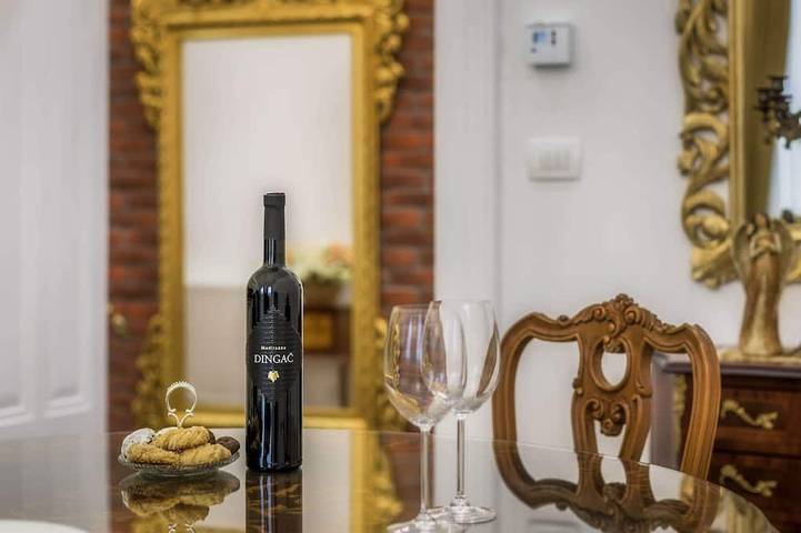 Ferienwohnung für 3 Personen, mit Terrasse und Garten in Zagreb