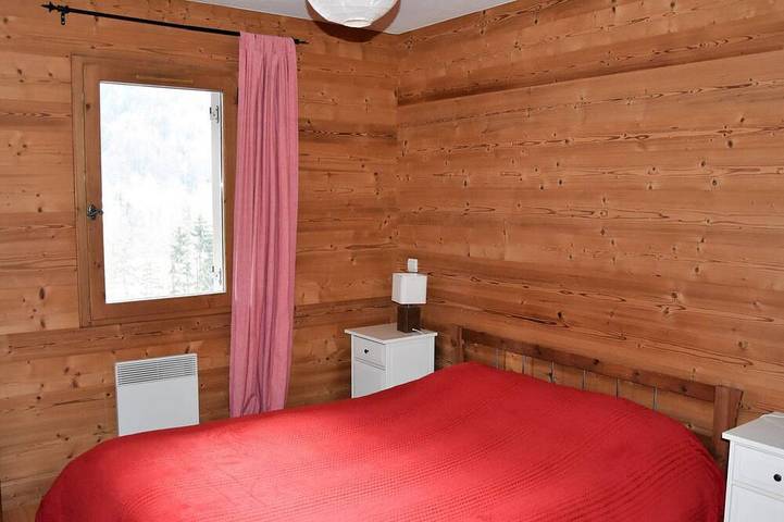 Gîte pour 4 personnes, avec balcon à Bozel - 2