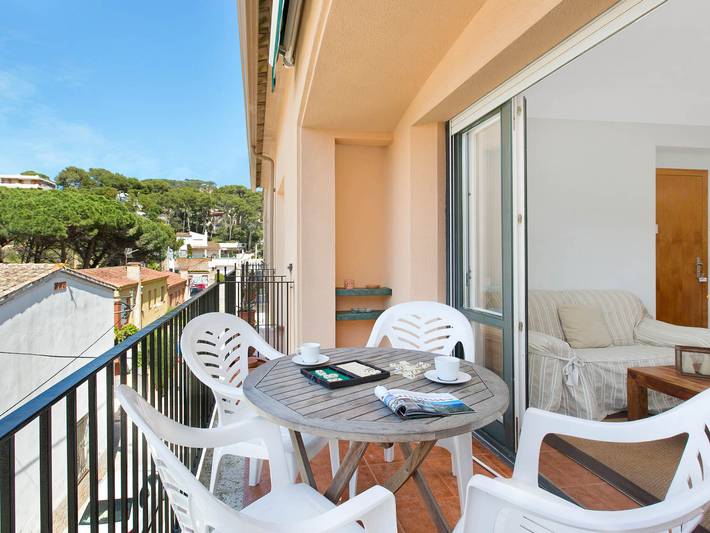 Ferienwohnung für 4 Personen, mit Balkon und Terrasse in Llafranc