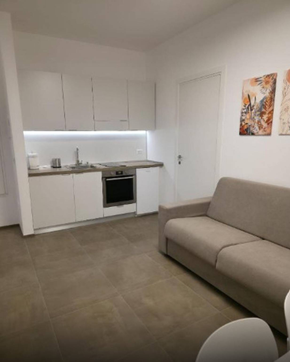 Ganze Wohnung, Villa Ada – Apartment 'Simona' mit privater Terrasse, Wlan und Klimaanlage in Selva di Fasano, Salento
