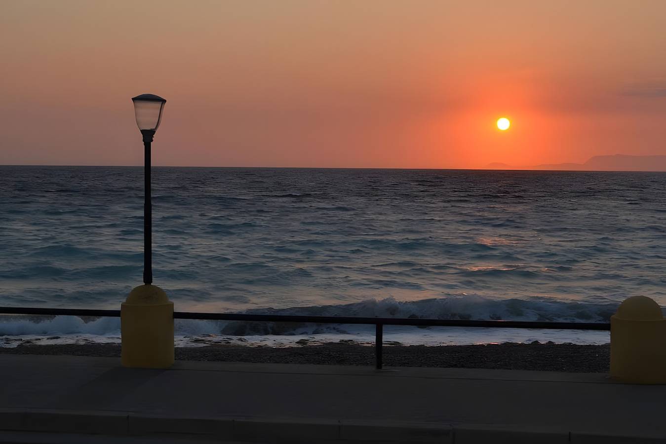 Ganze Wohnung, Apartment 'Sunset Legacy B' mit Balkon, Wlan und Klimaanlage in Rhodos Stadt, Rhodos