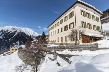 Ferienwohnung für 3 Personen, mit Garten in Graubünden