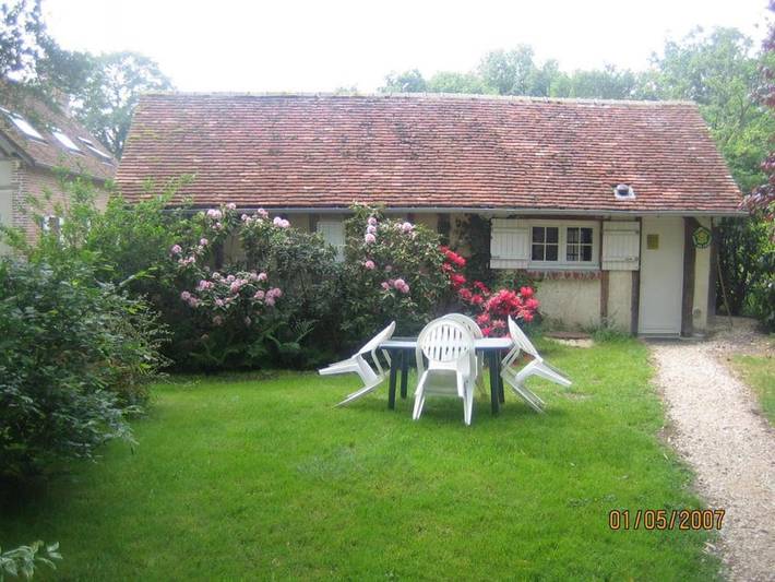 Maison de campagne pour 2 personnes, avec Jardin à Saint-Viâtre