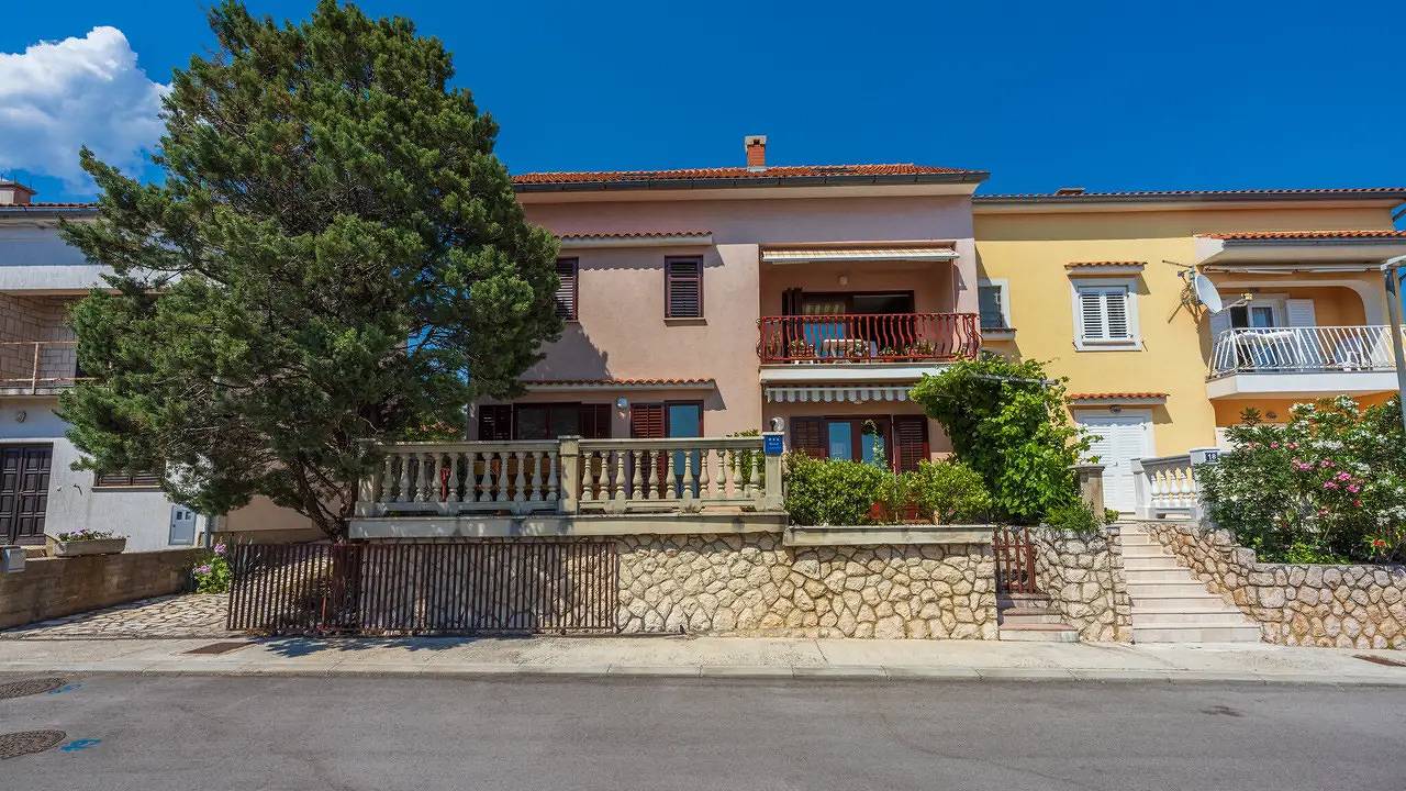 Ganze Ferienwohnung, Ferienwohnung für 3 Personen (25 m²) in Novi Vinodolski in Povile, Primorje-Gorski Kotar