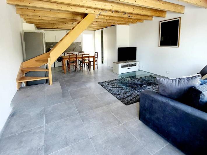 Location de vacances pour 6 personnes, avec jardin et vue à Tavaco