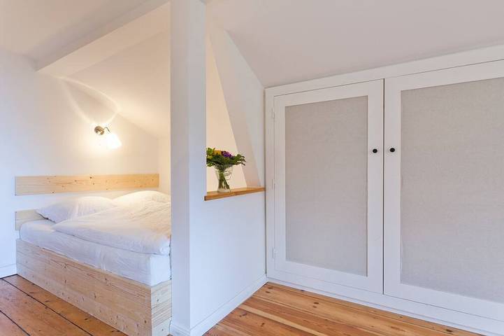 Villa für 6 Personen, mit Terrasse und Garten in Sassnitz - 2