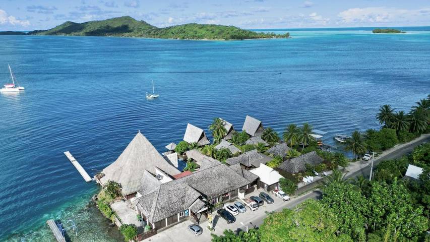 Location de vacances pour 3 personnes, avec piscine et jardin dans Polynésie française - 3
