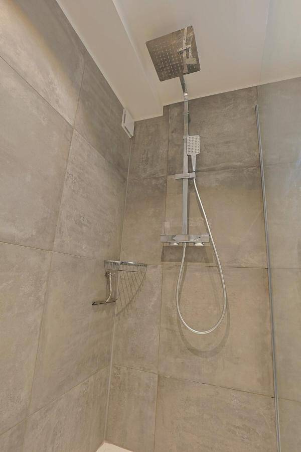 Location de vacances pour 4 personnes, avec vue et jardin dans Golf de Barbaroux - 2