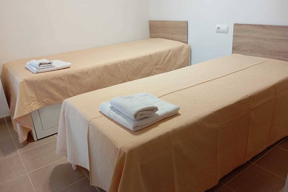 Cozy apartments with pool and ocean views in Polop, Costa Blanca