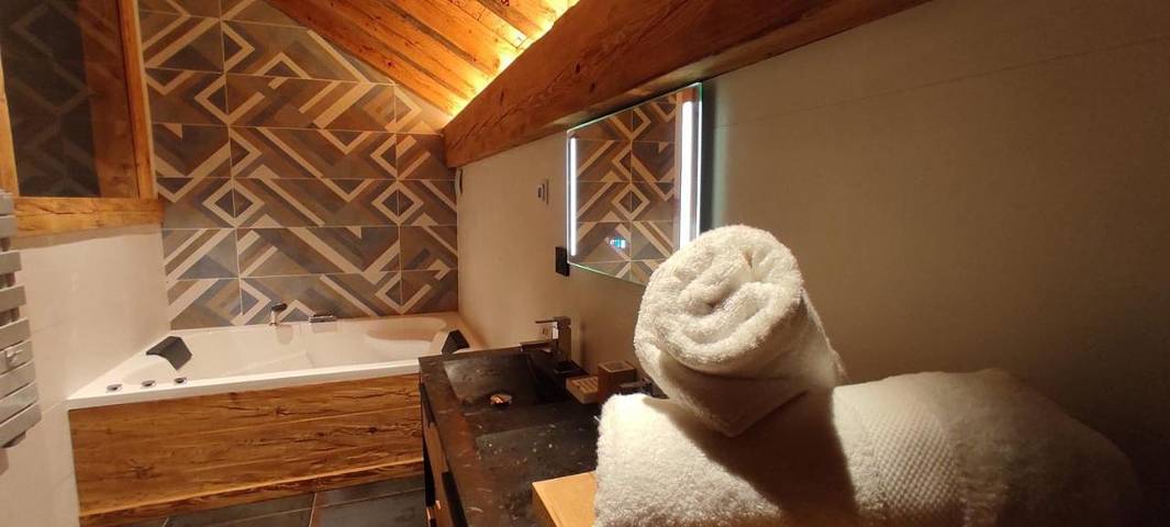 Gîte pour 4 personnes, avec jacuzzi et balcon à La Grave - 4