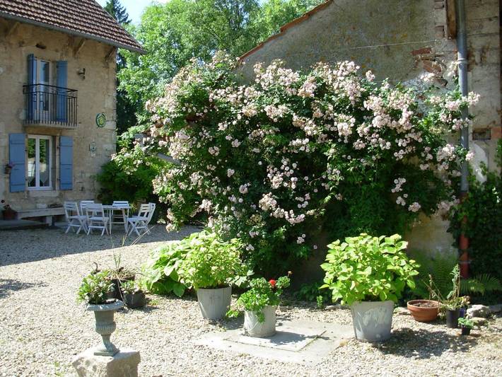 Gîte pour 5 personnes, avec jardin et vue - 1