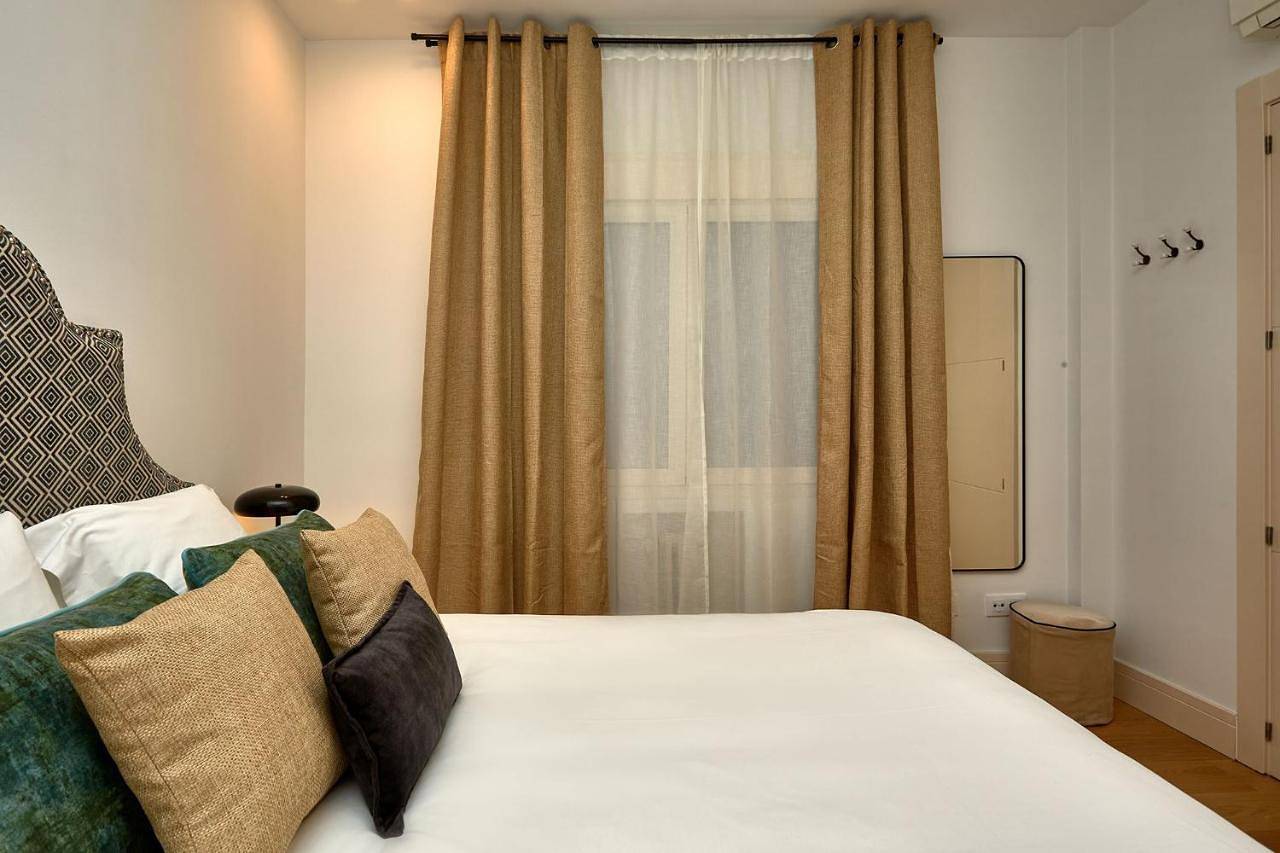 Apartamento entero, Aldonza Lorenzo Spacious apartment with a garden in Alcalá de Henares, Provincia de Madrid