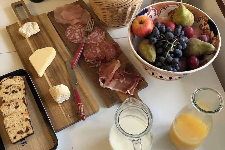 Chambre d’hôte pour 9 personnes à Chef-Boutonne - 4