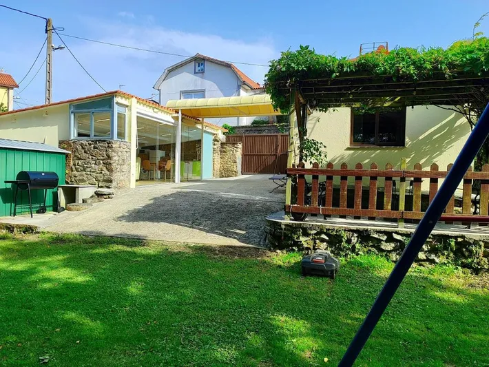 Ferienhaus für 5 Personen, mit Garten und Ausblick, mit Haustier - 1