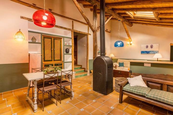 Casa rural para 4 personas, con Jacuzzi además de Terraza y Jardín en Navacepedilla de Corneja - 3