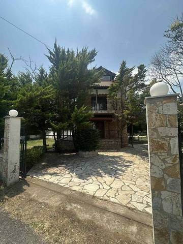 Cottage pour 2 personnes, avec vue et jardin, animaux acceptés dans Portes