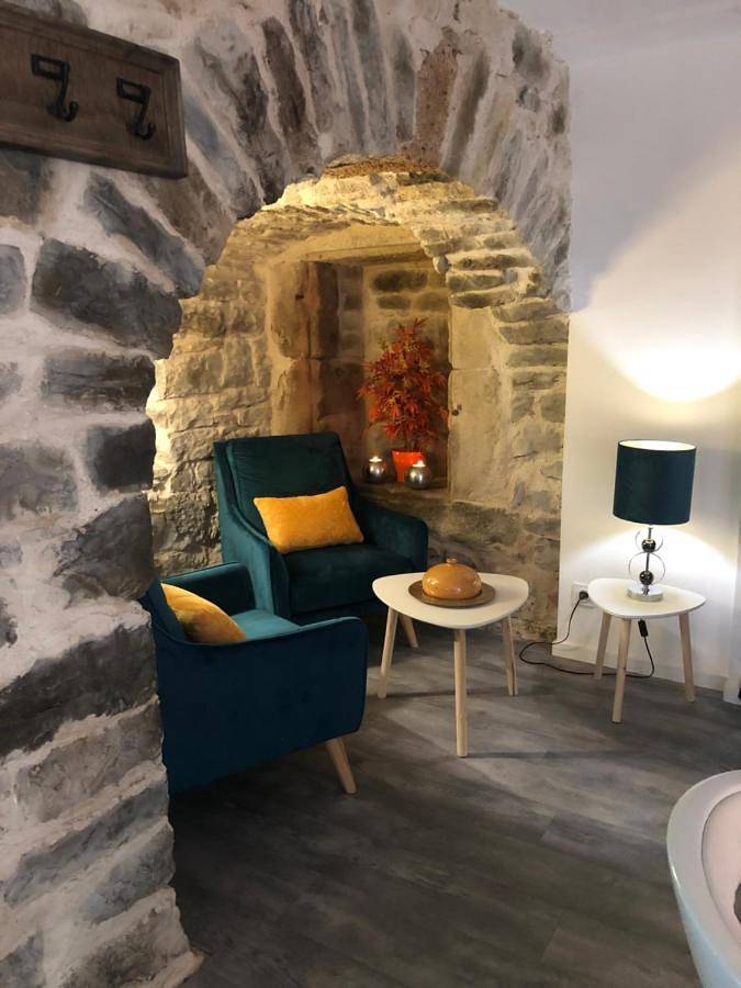 Location de vacances pour 2 personnes, avec terrasse à Bozouls - 3