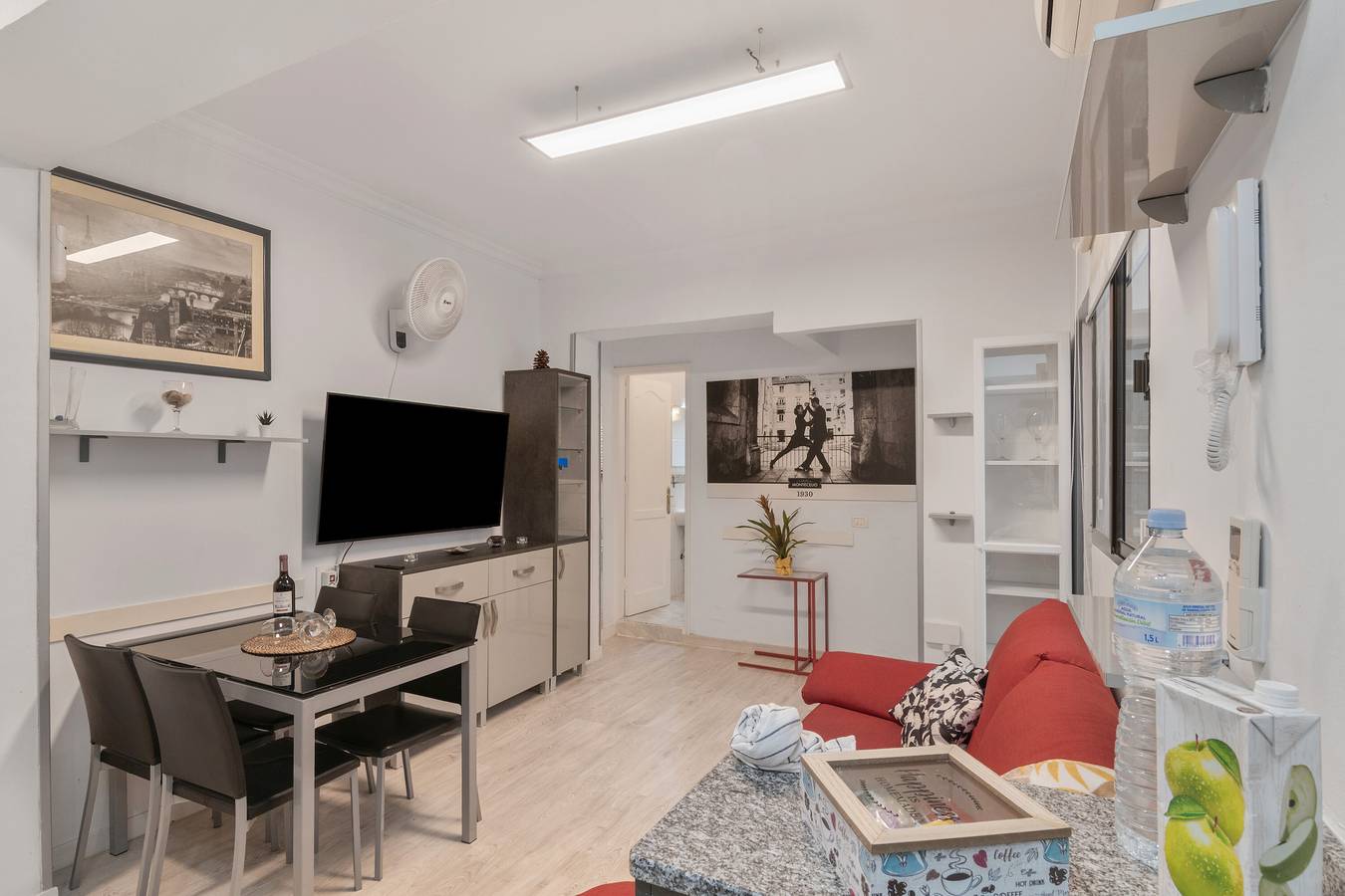 Apartamento entero, Vacaciones 'Cerca De Playa De Chica' con balcón, Wi-Fi y aire acondicionado in Las Palmas de Gran Canaria Centre, Las Palmas de Gran Canaria
