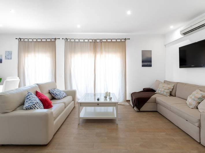 Ferienwohnung für 5 Personen, mit Balkon in Castelldefels - 2