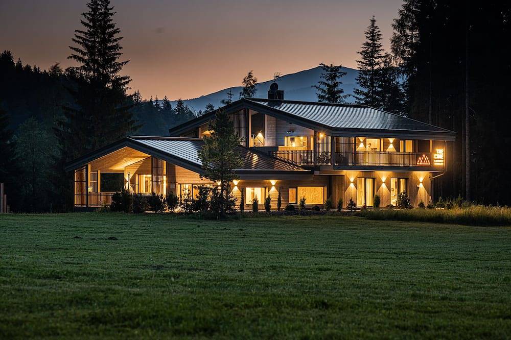 Luxus Chalet mit Exklusivem Privatspa mit Pool; Tre Cime - Drei Zinnen Dolomiten in Moos (Sexten), Sexten