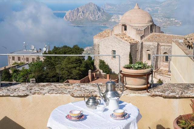 Double Room with Private Bathroom in Erice, Province de Trapani
